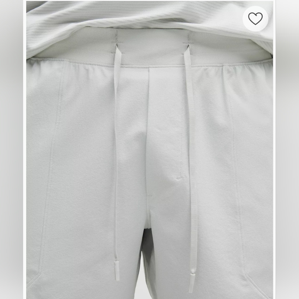 Lululemon FIRE! NWT! License To Train Short LL 7" Updated in Vapor. Sz XL. R2S! - Picture 6 of 15